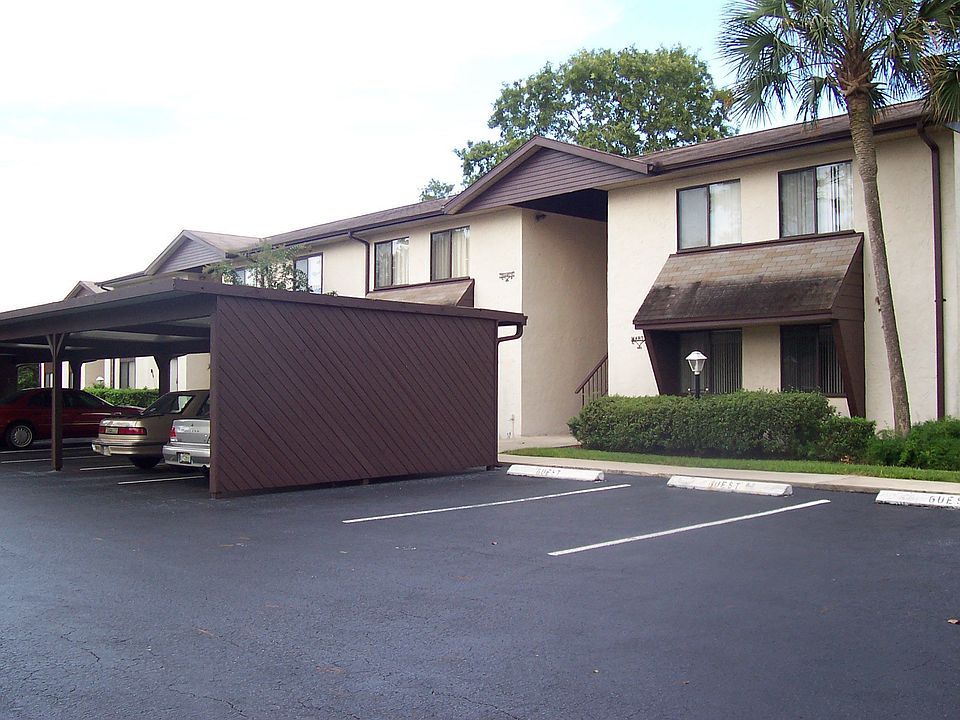 1st image of 526A Bahia Cir