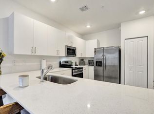 242 SW 159th Ct, Pembroke Pines, FL 33027