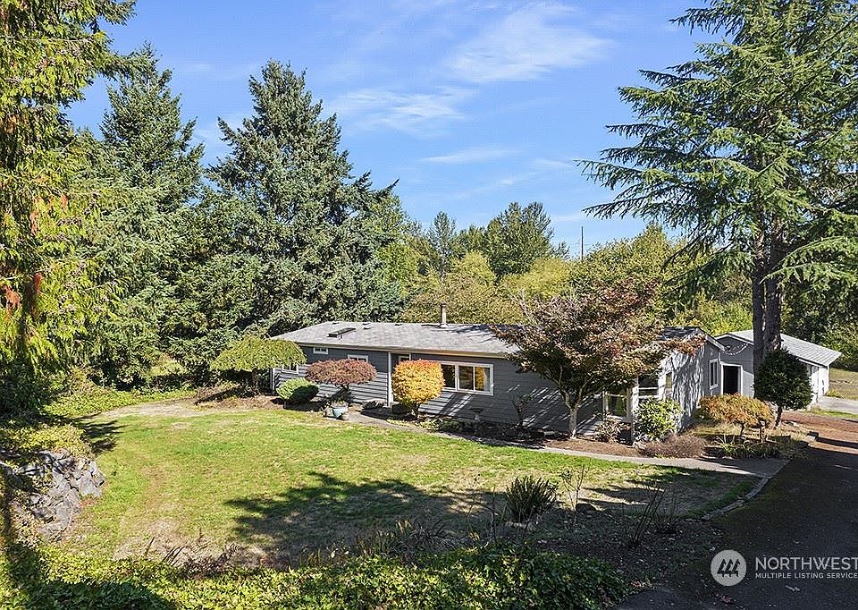 1st image of 4315 79th St E