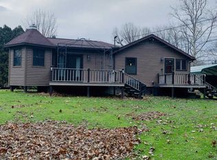 33 Black Diamond Beach Rd, Tunkhannock, PA 18657