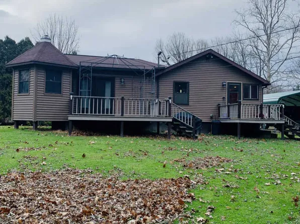 33 Black Diamond Beach Rd, Tunkhannock, PA 18657