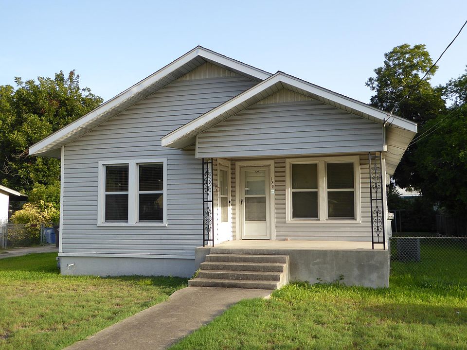 1st image of 128 Walton Ave