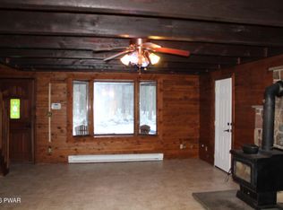 129 Antler Dr, Canadensis, PA 18325