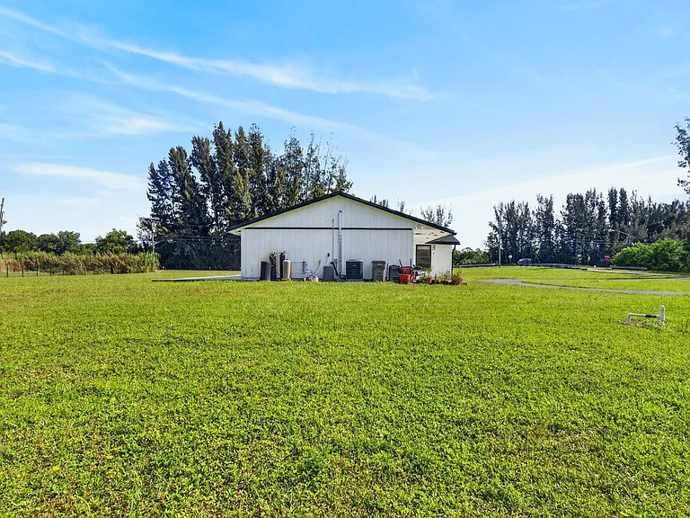 5989 Coconut Blvd — Photo 33