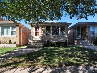 5442 N Central Ave, Chicago, IL, 60630