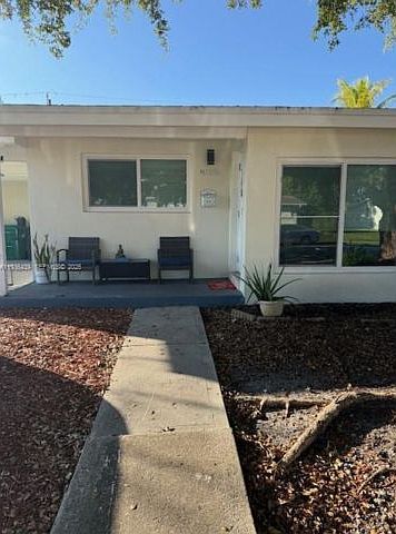 1st image of 9385 Jamaica Dr