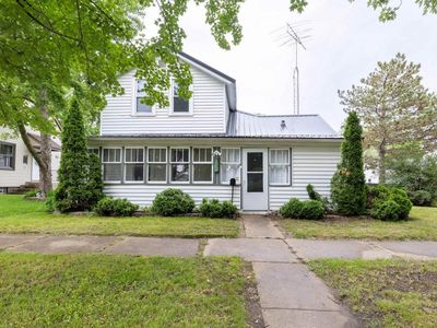 208 East Marion Street, Portage, WI, 53901