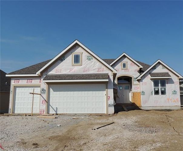 1st image of 4425 Aspen Dr
