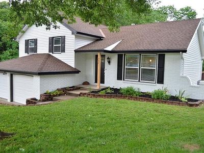 907 Kingston Ct, Liberty, MO, 64068