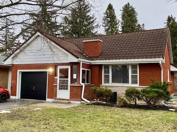 172 Elgin Cres, Waterloo, ON N2J 2S6