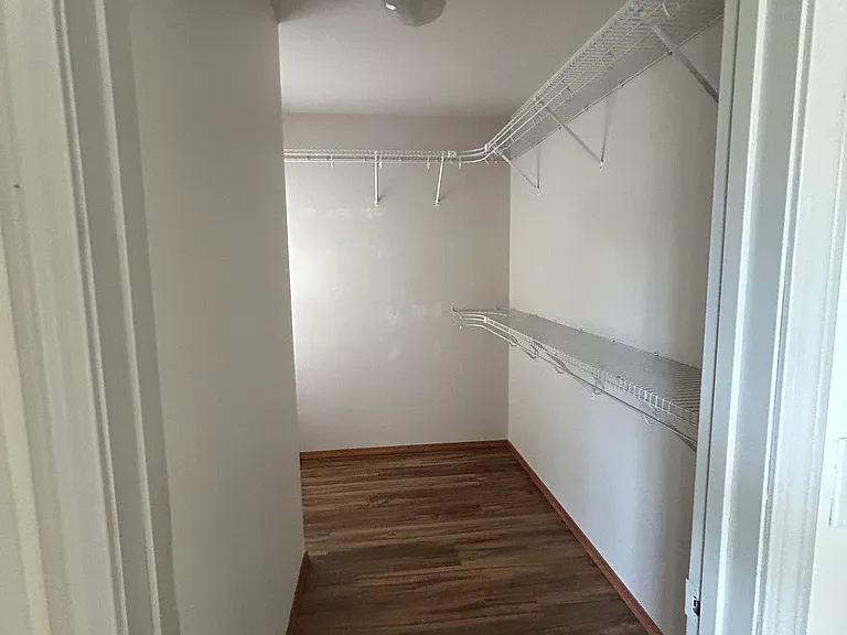 4227 E 38th Ave — Photo 12