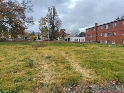 230 4th St, Elyria, OH, 44035