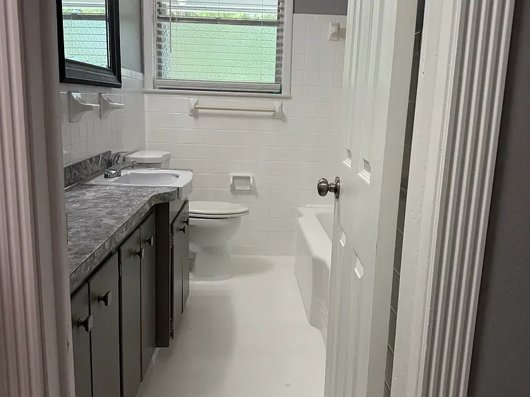 5044 Oakside Dr — Photo 24