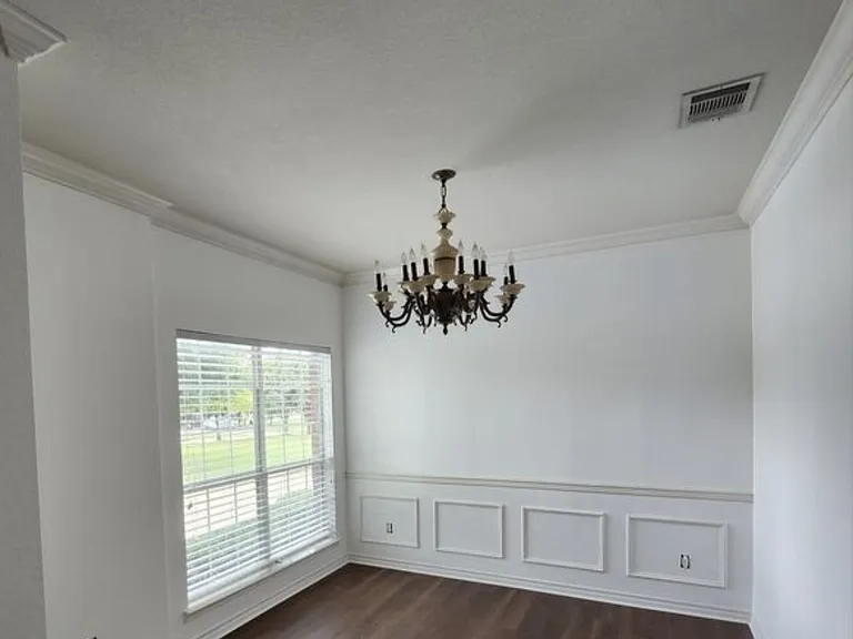 7812 Pleasant Hill Rd — Photo 12