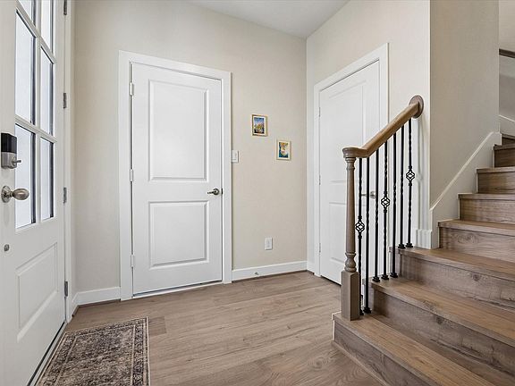 2nd image of 10614 Cascade Ledge Ln