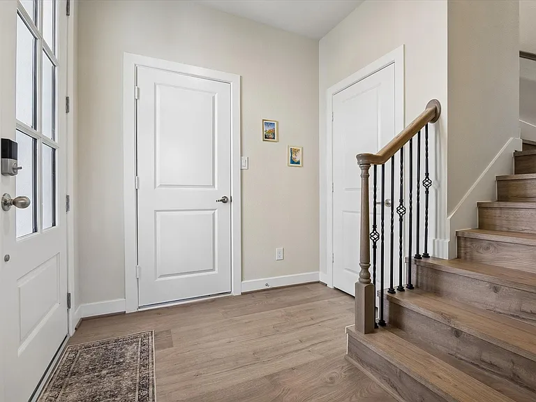 10614 Cascade Ledge Ln — Photo 2