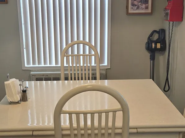 68-20 Selfridge Street image 10 of 23