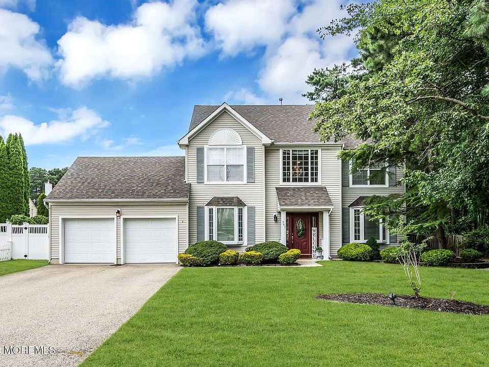 1st image of 341 10th Avenue