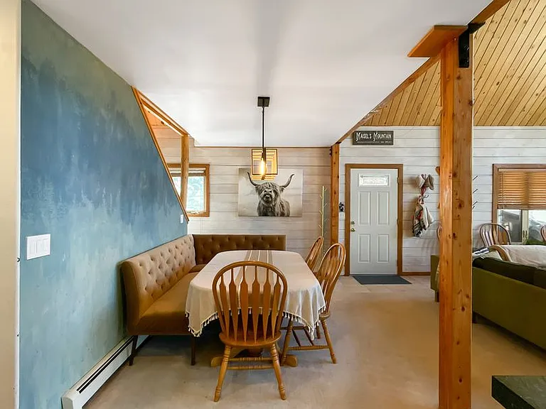 1043 Range Rd — Photo 9