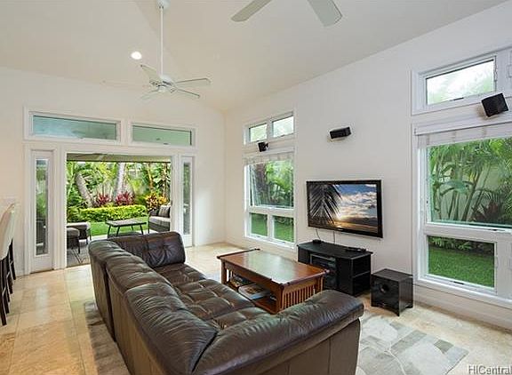 2nd image of 941 Kaipii St #A