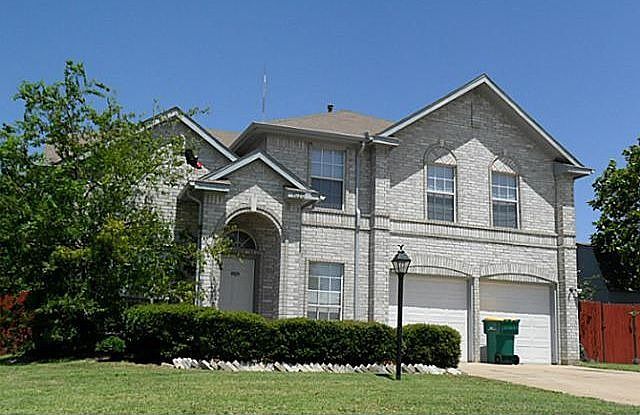 1st image of 1020 Aries St