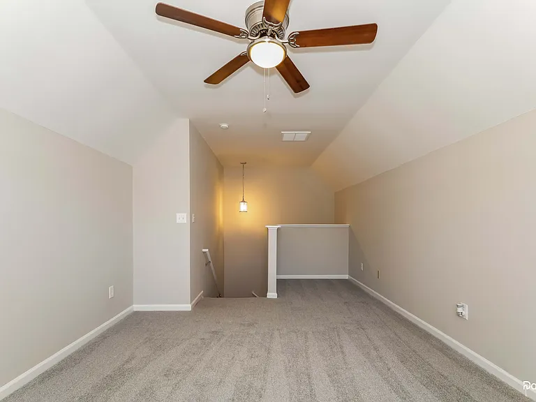 16203 Wrights Ferry Rd — Photo 13