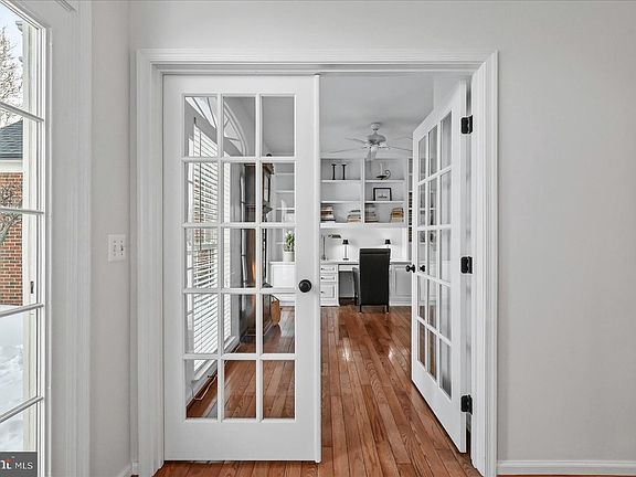 3rd image of 17301 Vannes Ct