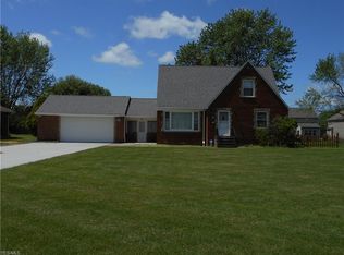 510 Snavely Rd, Richmond Heights, OH 44143