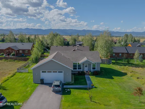 911 Rachel Rd, Victor, ID 83455