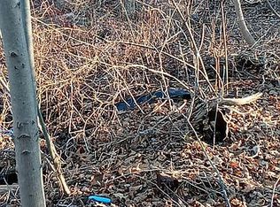 Paradise Trl, Monroe, NY 10950