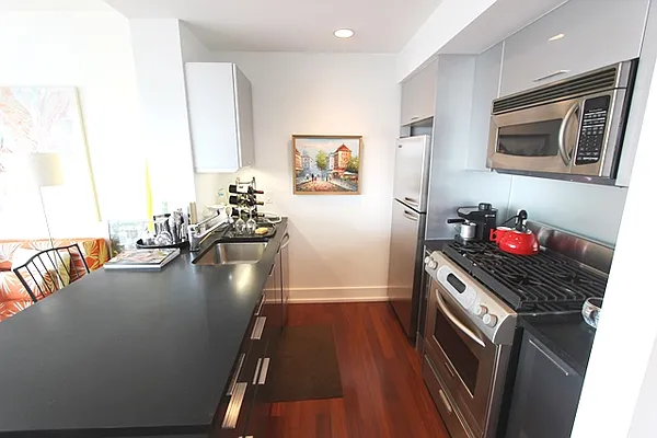 Rented by Compass | media 14
