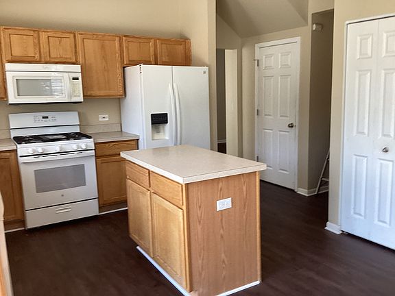 4th image of 626 Gallant Dr