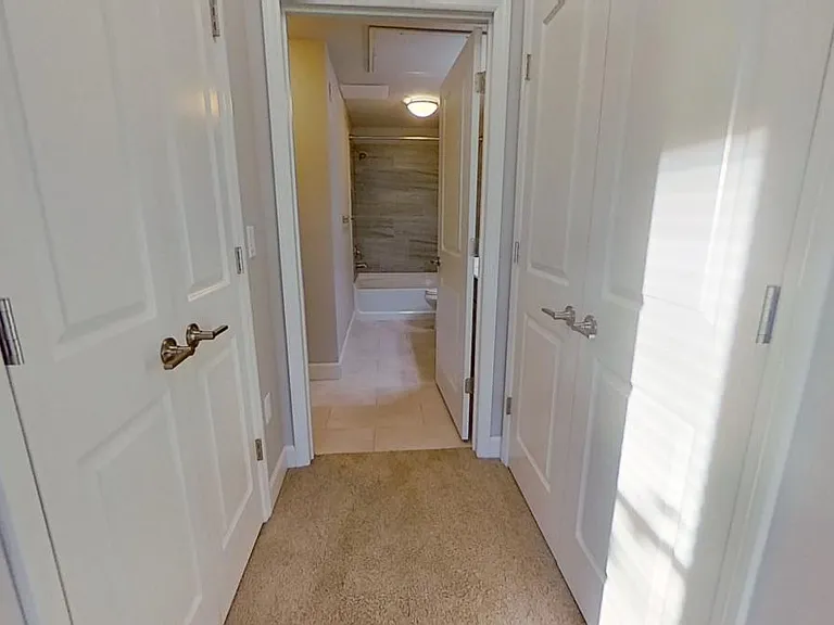 The Vue at Creve Coeur Apartments — Photo 47