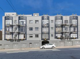 900 Broderick, 2 Bedroom 1 Bath Apartment
