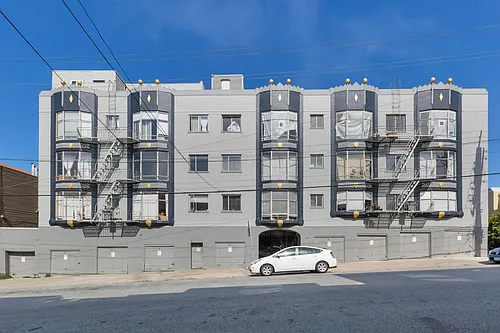 900 Broderick Photo 1
