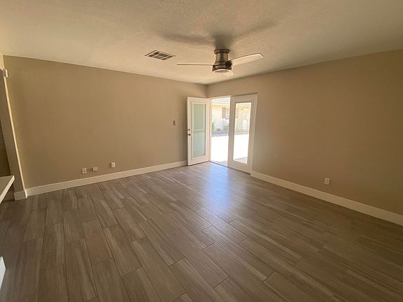 2nd image of 7305 E Belleview St APT 4
