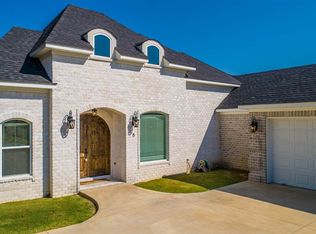 8 Marchwood Cv, Little Rock, AR 72210