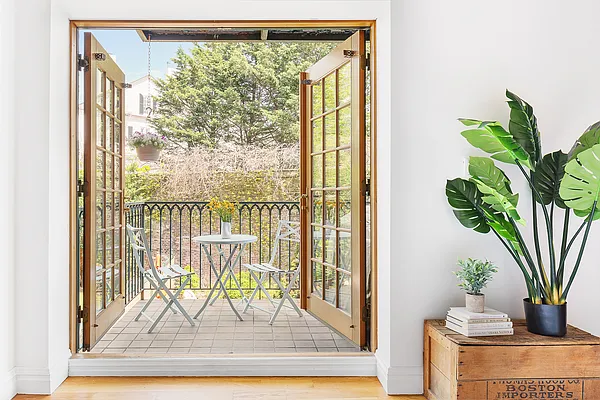 Rented by Compass | media 1