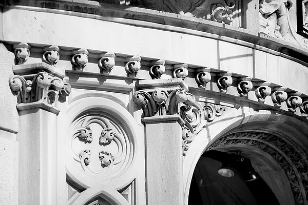 Rented by Thor Equities | media 3