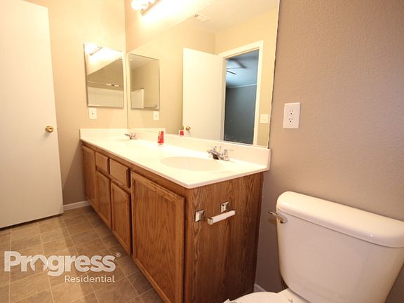 4th image of 6433 Corrie Canyon St
