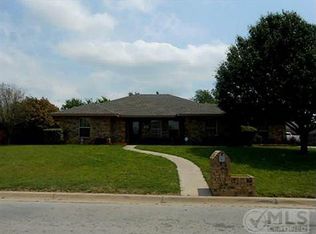 309 S Valcik Dr, Decatur, TX 76234