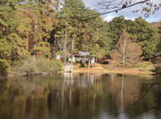 900 Gnat Valley Rd, Anniston, AL 36207