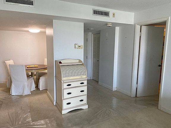 5th image of 25188 Marion Ave APT A205