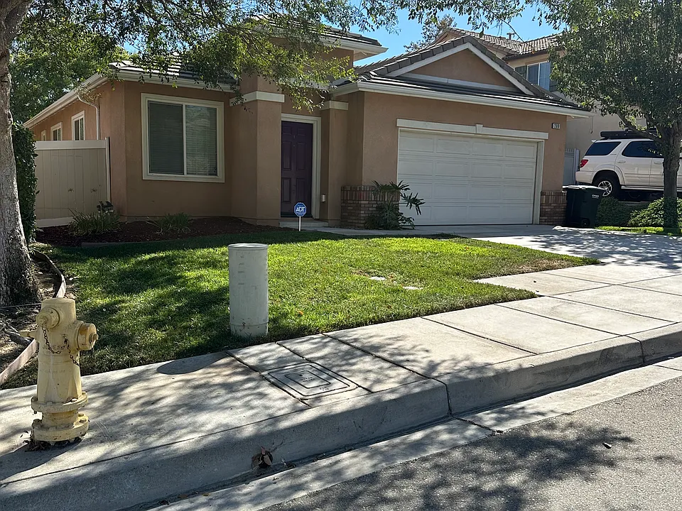 200 Anderegg Ln