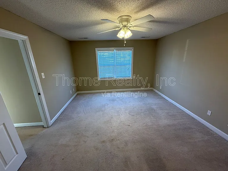 133 Juniper Ct — Photo 16