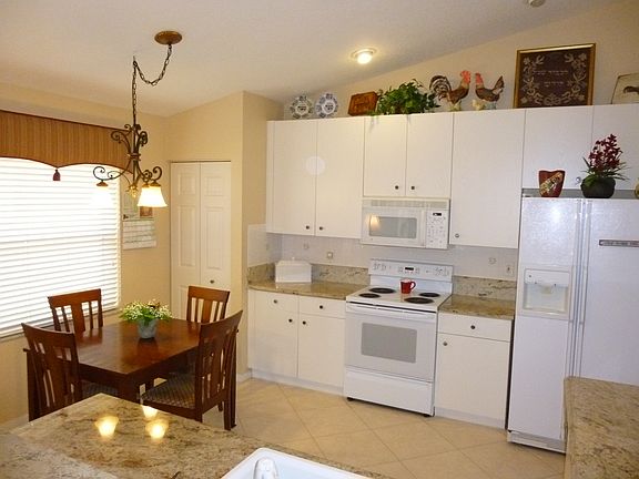 5th image of 6832 Lismore Ave