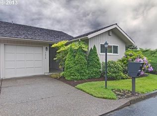 7572 SW Clear Hills Dr, Portland, OR 97225