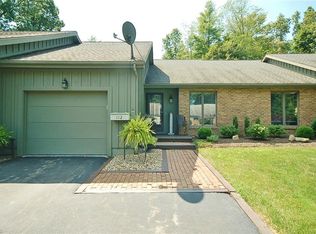 112 Turquoise Dr, Cortland, OH