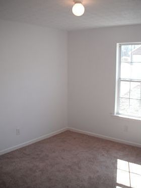 5th image of 7213 Plum Creek Dr
