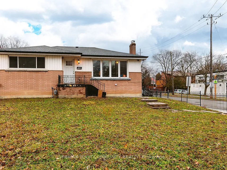 240 Markham Rd #ENTIRE PROPERTY